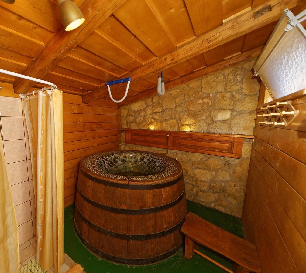 Pataky Borporta Bed and Breakfast Tarcal Buitenkant foto